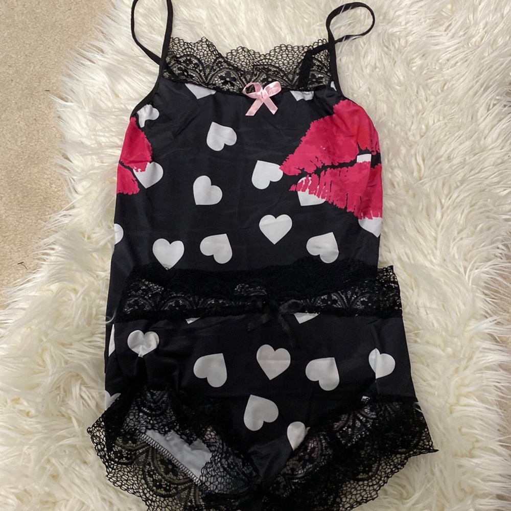 NWOT lingerie set small